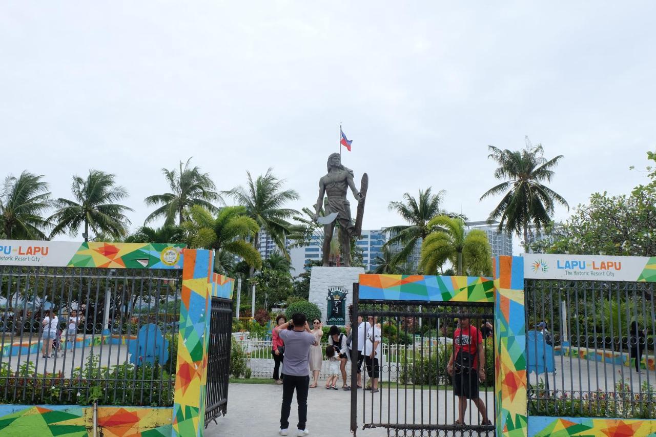 Stay And Fly At Amani Grand Resort Residences Lapu-Lapu City Eksteriør bilde